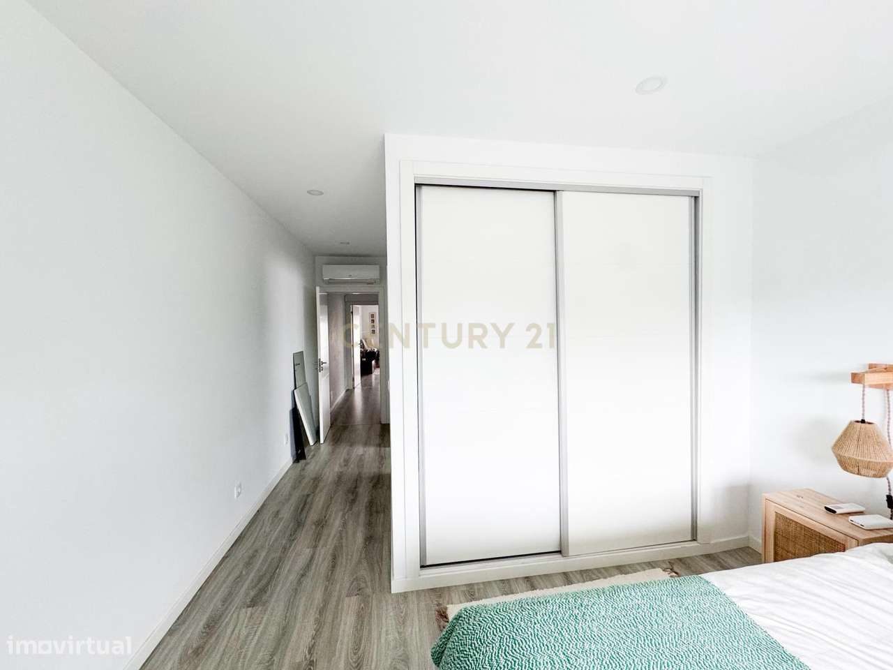 Moradia T3 + 1 contemporânea, numa Rua Sem Saída  – Fernão Ferro-11