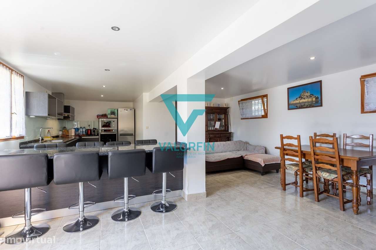 Moradia T5 c/ 1818 m² de Terreno - CAXARIAS / OURÉM-17