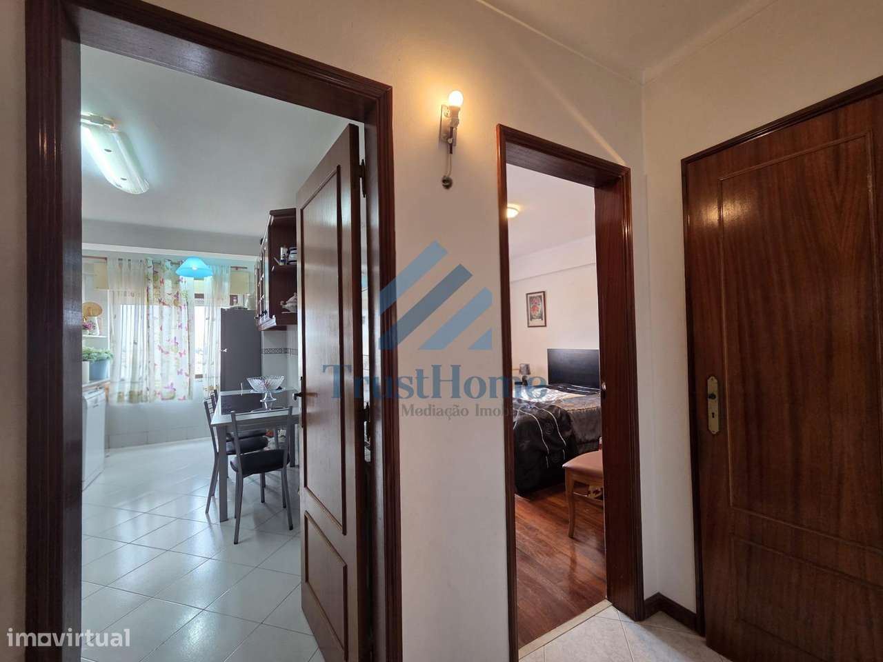 T5 duplex na Tapada das Mercês com 225m2 com lugar de parqueamento-7