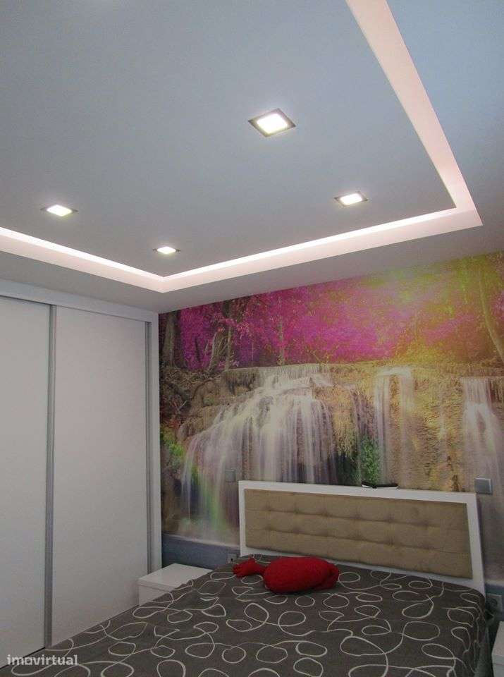 Moradia T4 - Quinta das Luzes - C/ Piscina-13