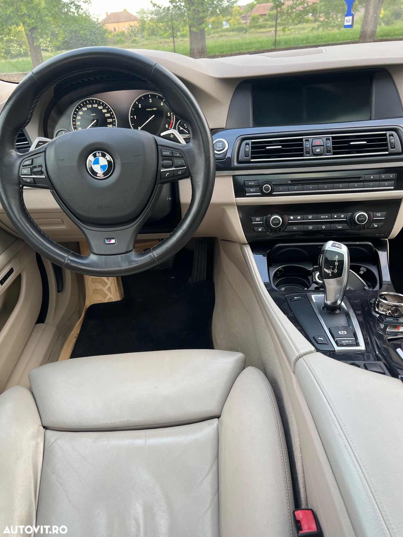 BMW Seria 5 535d Touring Aut. - 9
