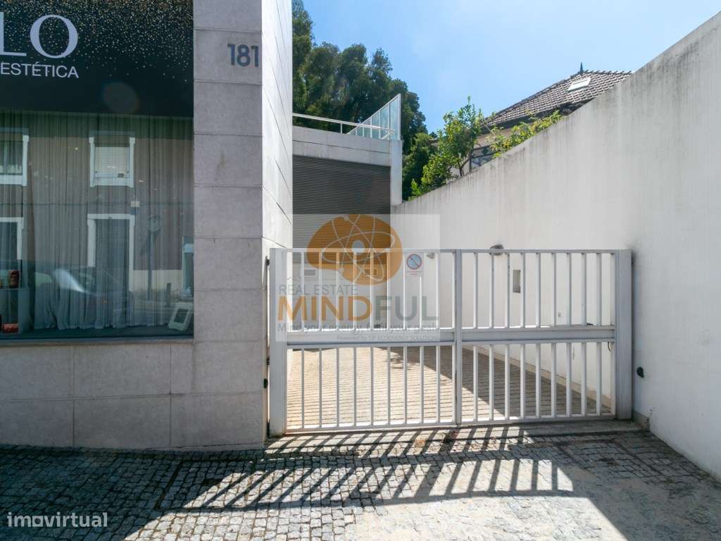 Venda ou Arrendamento de Loja Excelente Perto da Câmara de Gondomar-26