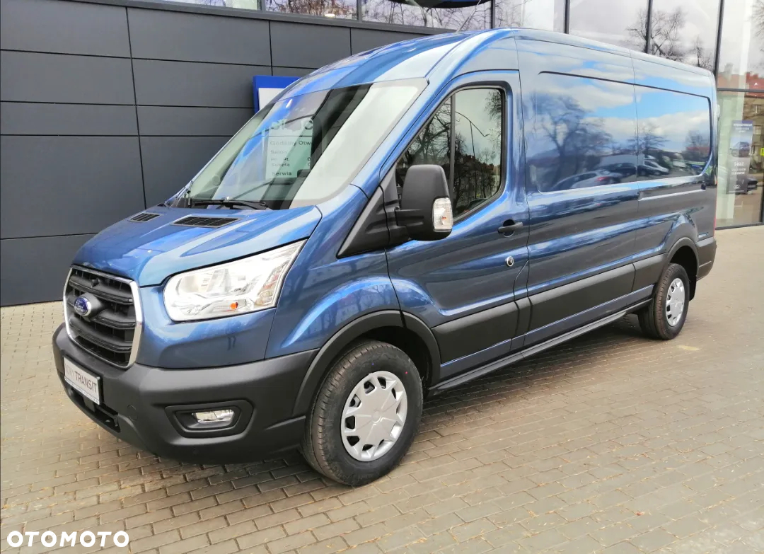 Ford Transit Van - 16