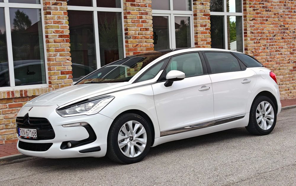 Citroën DS5 HDi 165 SoChic 2012