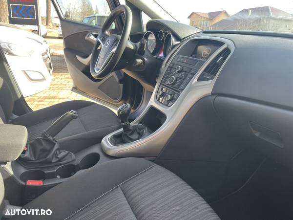 Opel Astra 1.7 CDTI Cosmo - 5