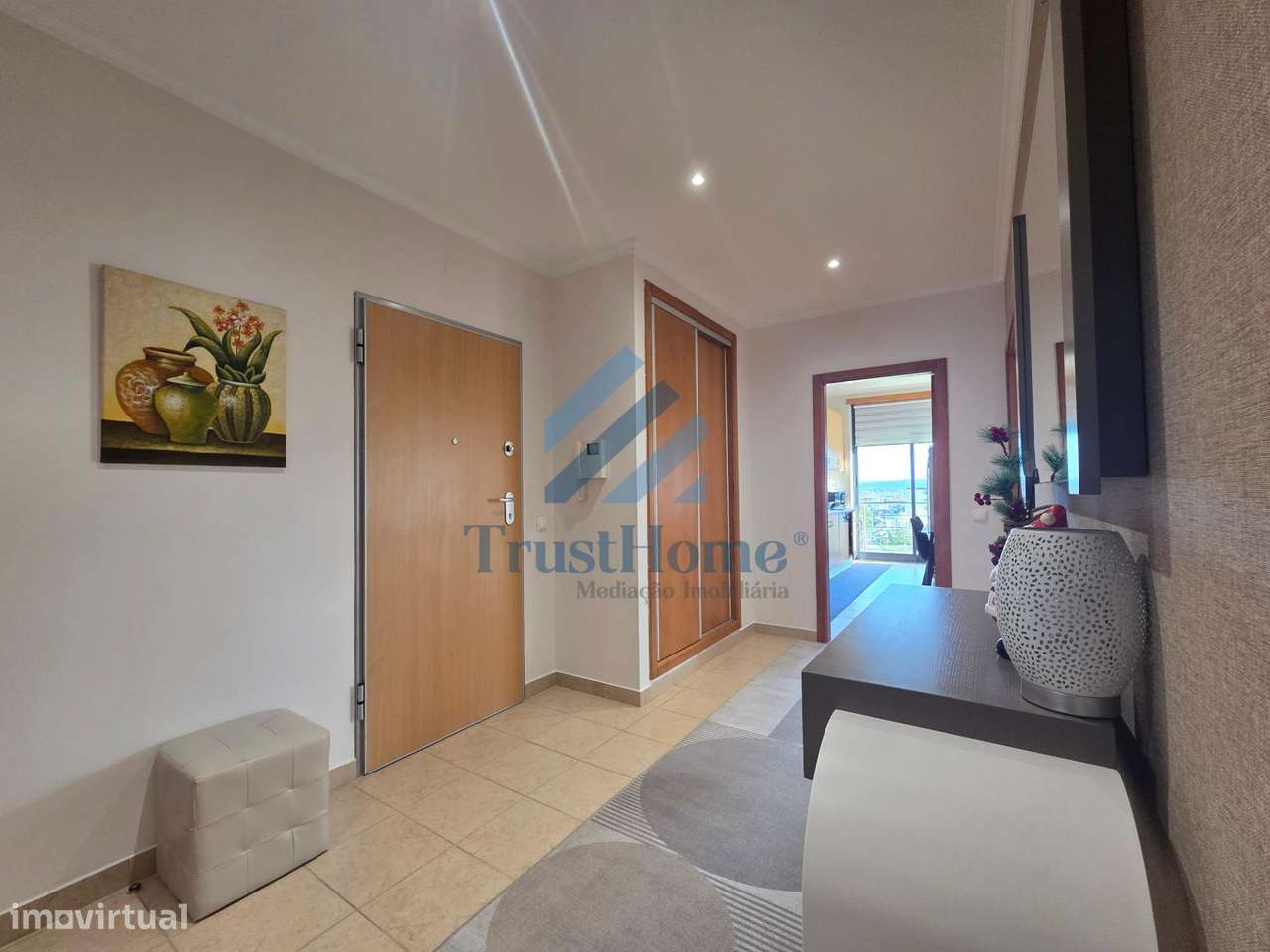 T3+1 em Alferrarede com 2 Box e arrecadação com 35m2-26