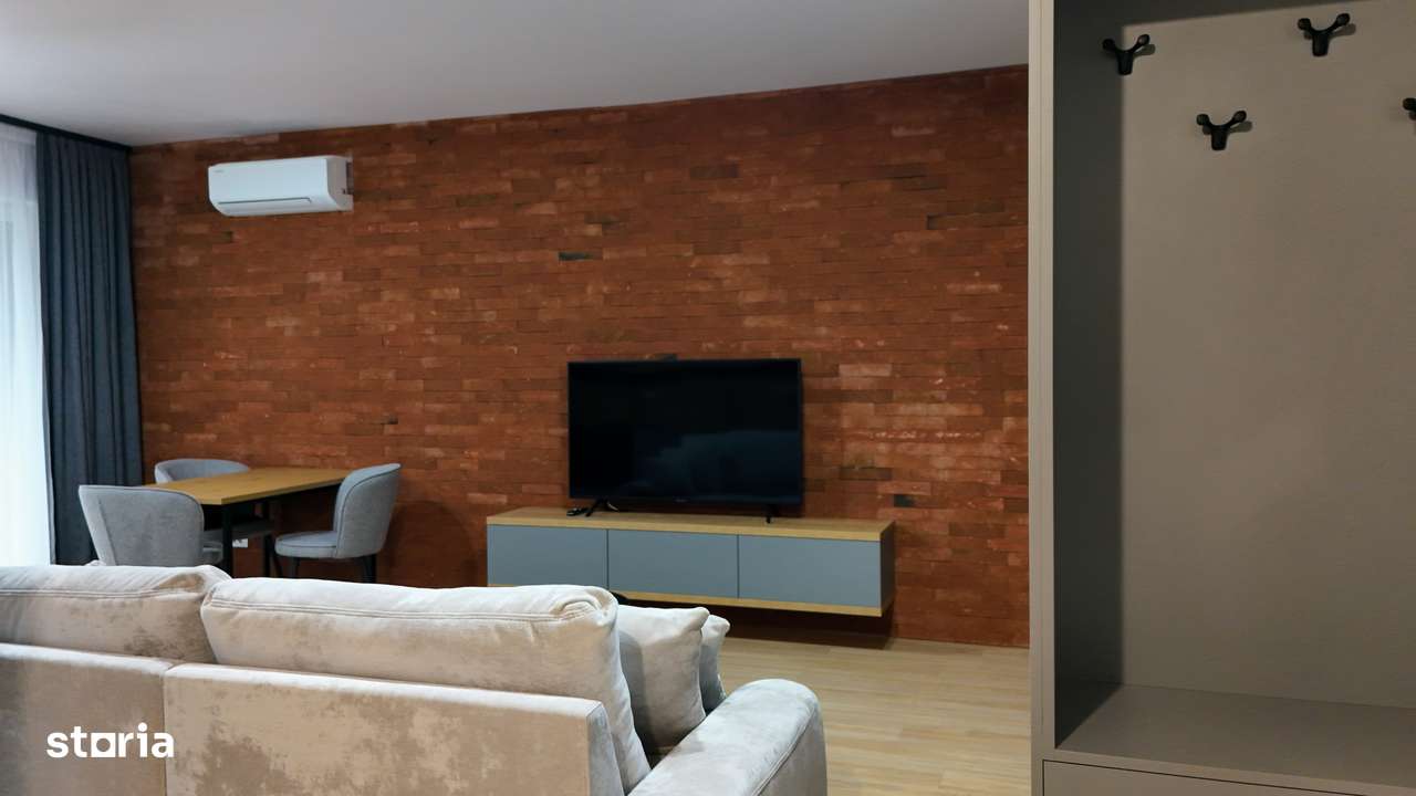 Apartament 2 camere, OpenSpace, 60mp, Scala Cetate, vedere spre Cetate - Imagine principală: 3/19