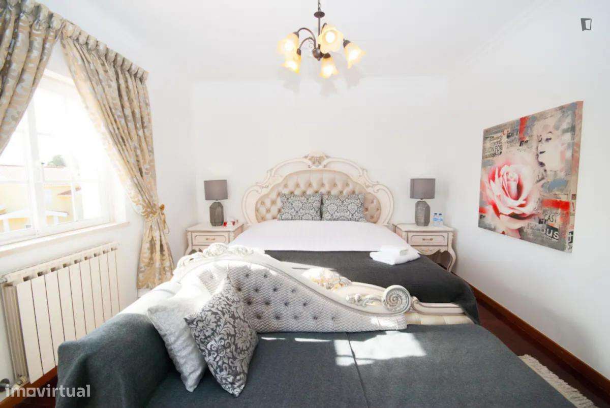 Quarto - localizado em Cascais Lisbon - Grande imagem: 2/10