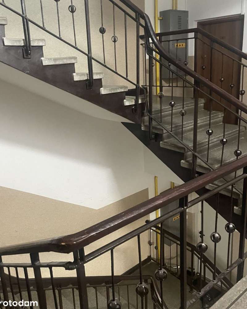 Plac Plac Hallera / Szanajcy 11 . 30 m2 2 piętro - Pełny obrazek: 4/20