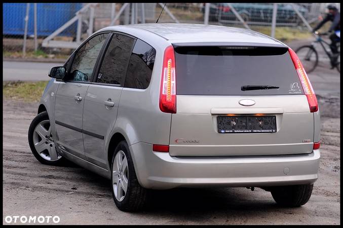 Ford C-MAX - 16