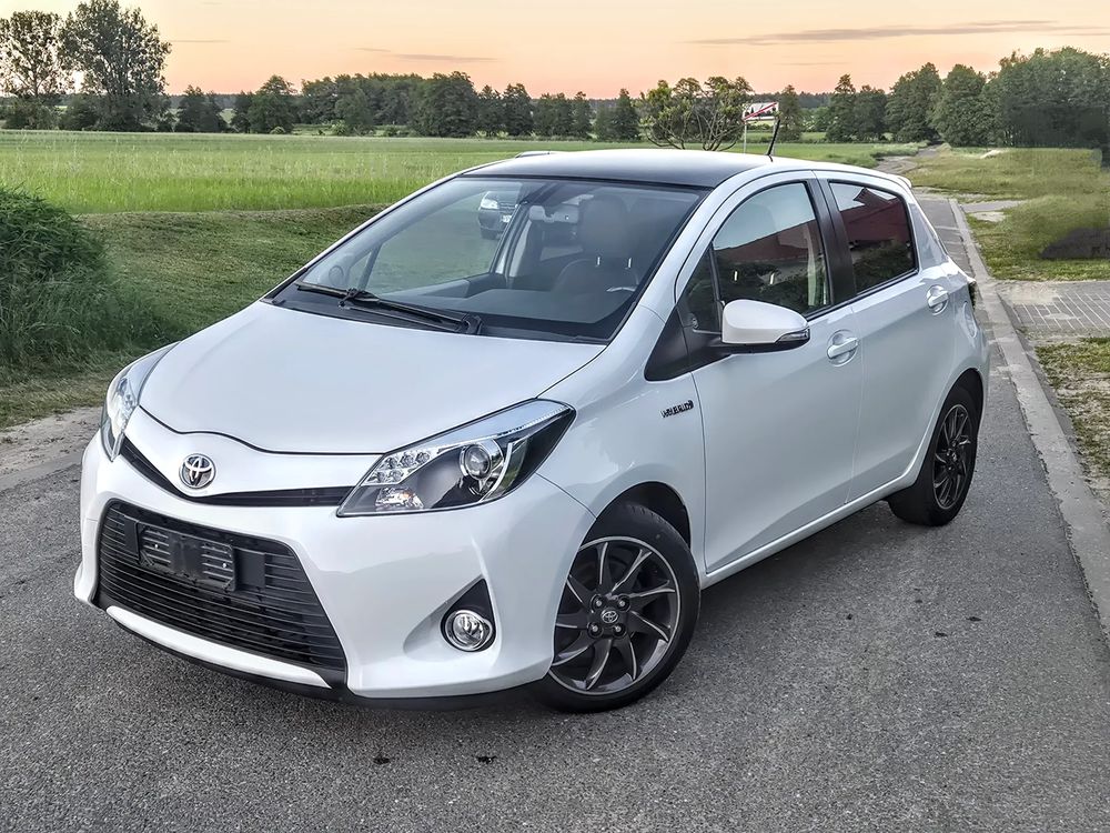 Toyota Yaris III 1.5 VVT-i Style Selection 2013