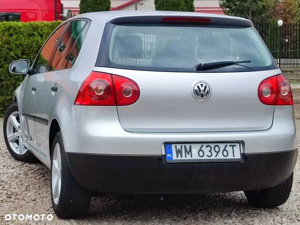 Volkswagen Golf V 1.6 FSI Trendline - 22