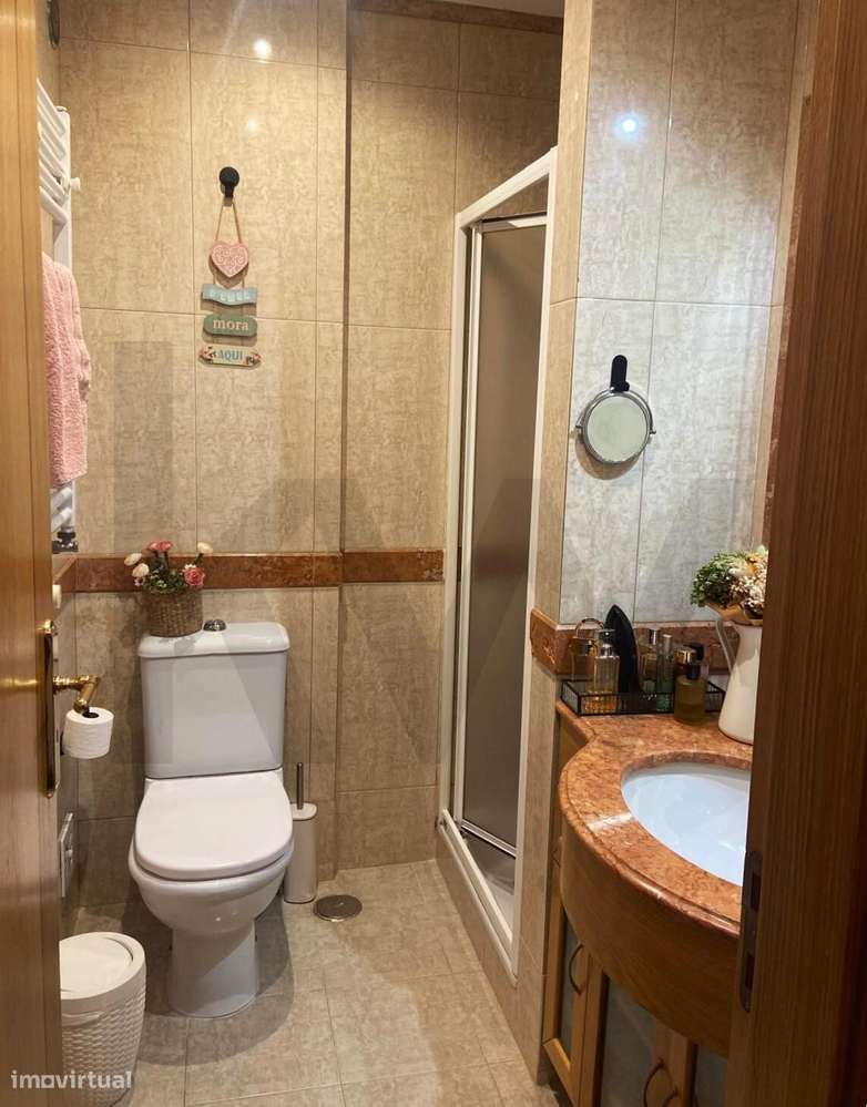Elegância e Conforto no Coração do Oeste – Apartamento T3 Único em - Grande imagem: 4/27