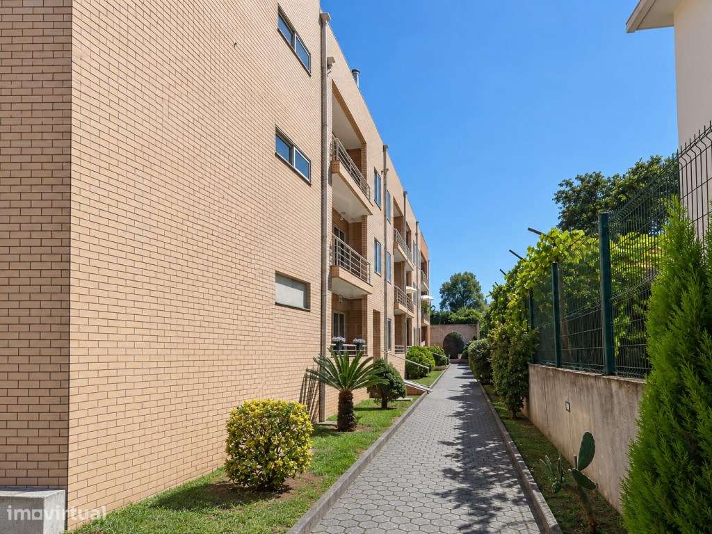 T2 - Santa Marinha - Box Fechada-13