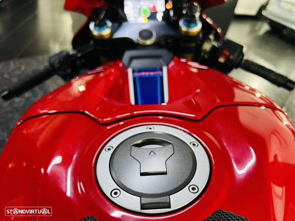 Honda CBR 1000 RR-R SP - 27