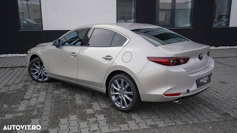 Mazda 3 e-Skyactiv G150 AT MHEV Exclusive-Line - 4