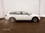 Volkswagen Passat Alltrack 2.0 TDI DSG 4Motion - 9