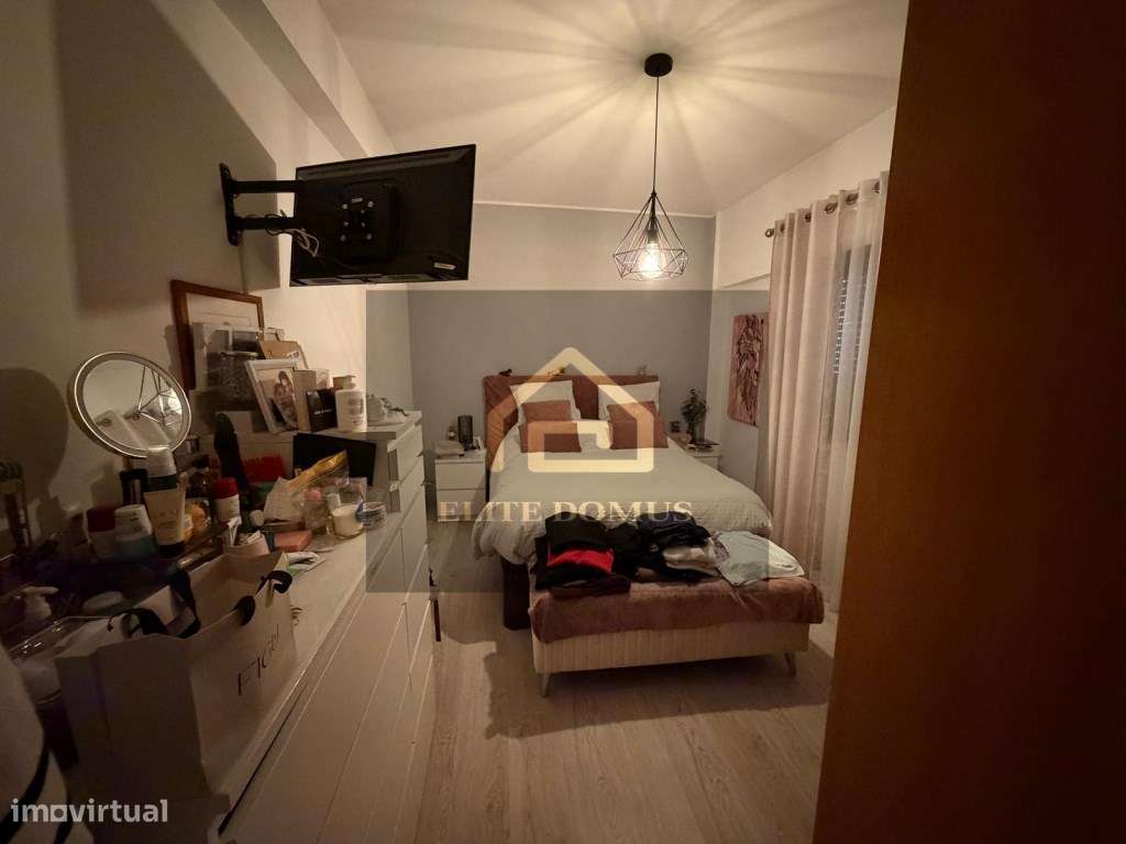 Magnífico Apartamento T3 com Terraço, Arrecadação e Estacionamento!-17
