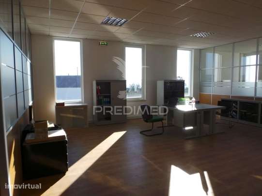 ARRENDAR Armazém industrial moderno proximo Aeroporto e MARL - Grande imagem: 4/9