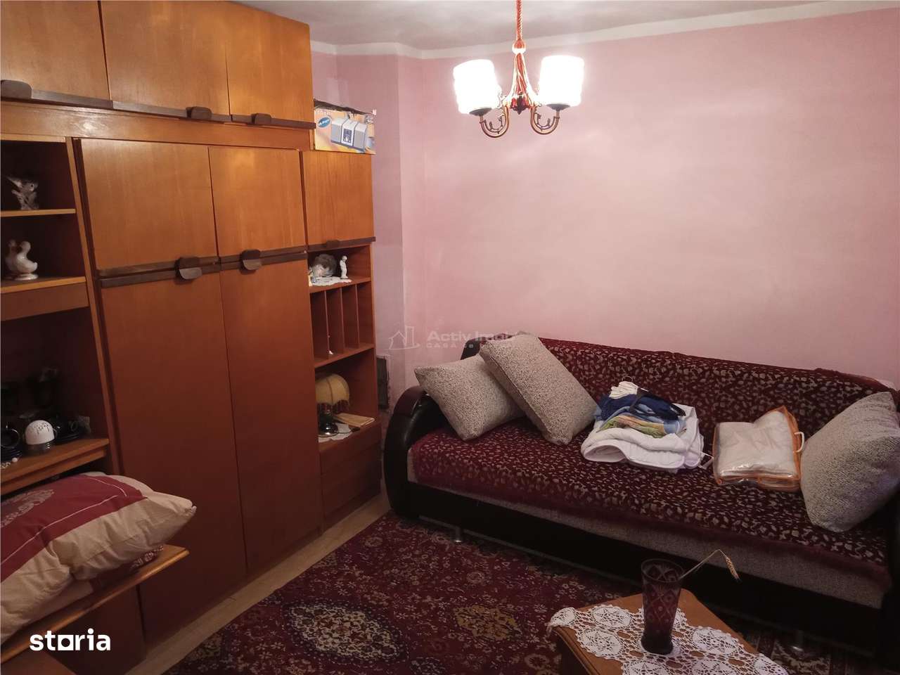 Oravita, Casa de Vacanta, PRET FIX, Zona Lacul Mare - Imagine principală: 3/20