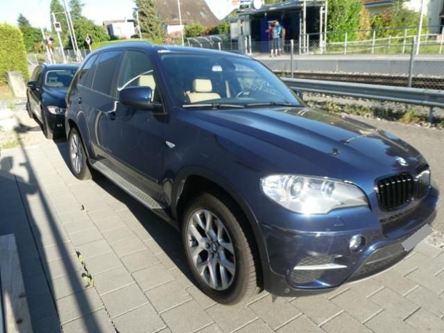 BMW X5 F15 xDrive40d 2012