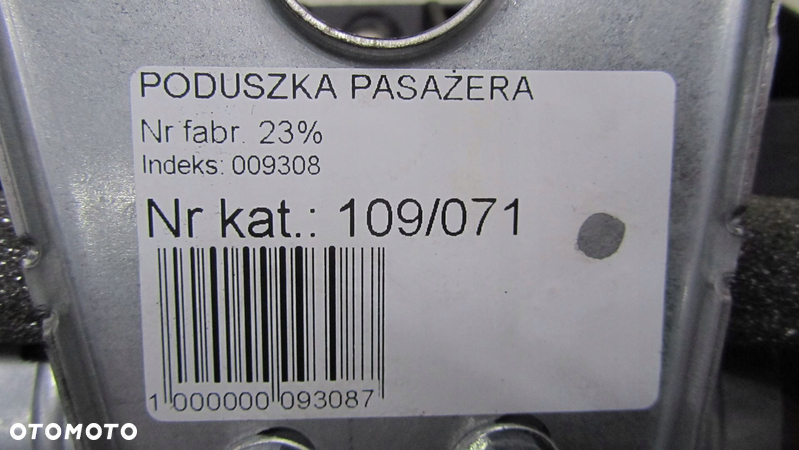 VOLVO V40 II PODUSZKA AIRBAG PASAŻERA 12-17 71 - 6