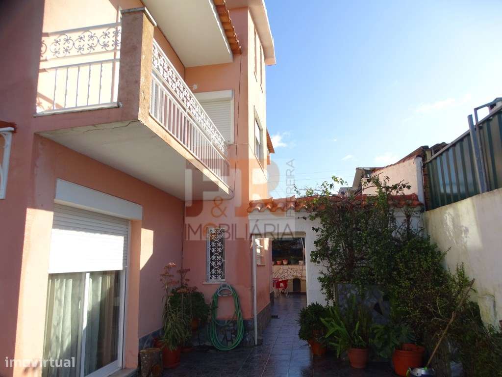 Moradia Isolada Duplex independente para duas familias! Pinhal Gene...-53