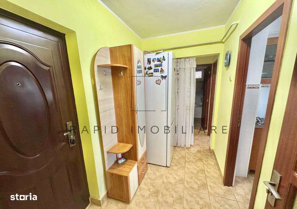 2 Camere - 5/11 - Lift Modernizat - Baie cu Geam - Negociabil - Imagine principală: 5/7