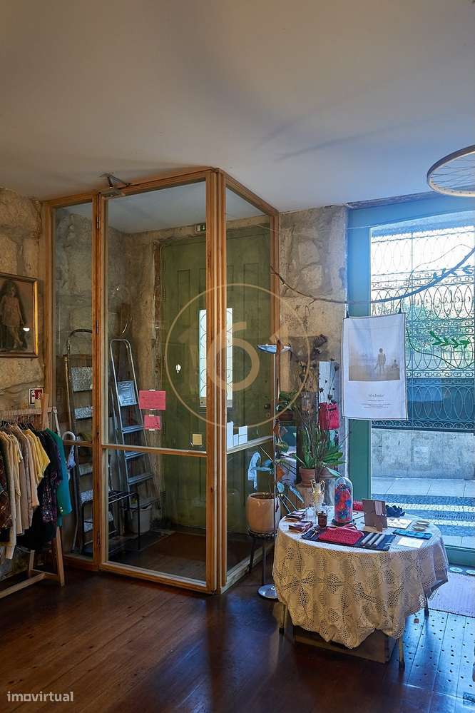 Loja na Travessa de Cedofeita para venda - Grande imagem: 3/29