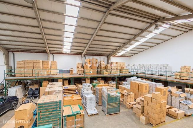 Armazém Industrial de Excelência para Venda – Zona Industrial de Corte-11