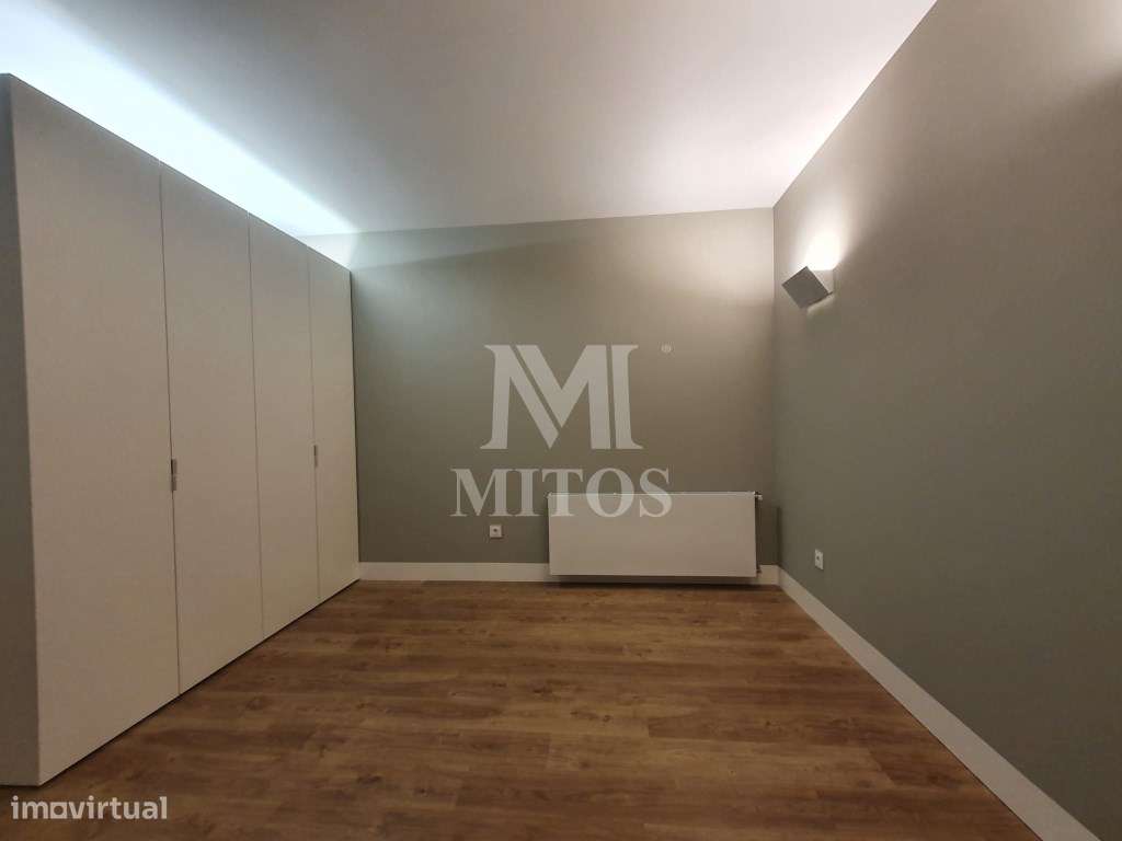 Apartamento T3 Luxo para Venda no Centro Histórico - Grande imagem: 2/8