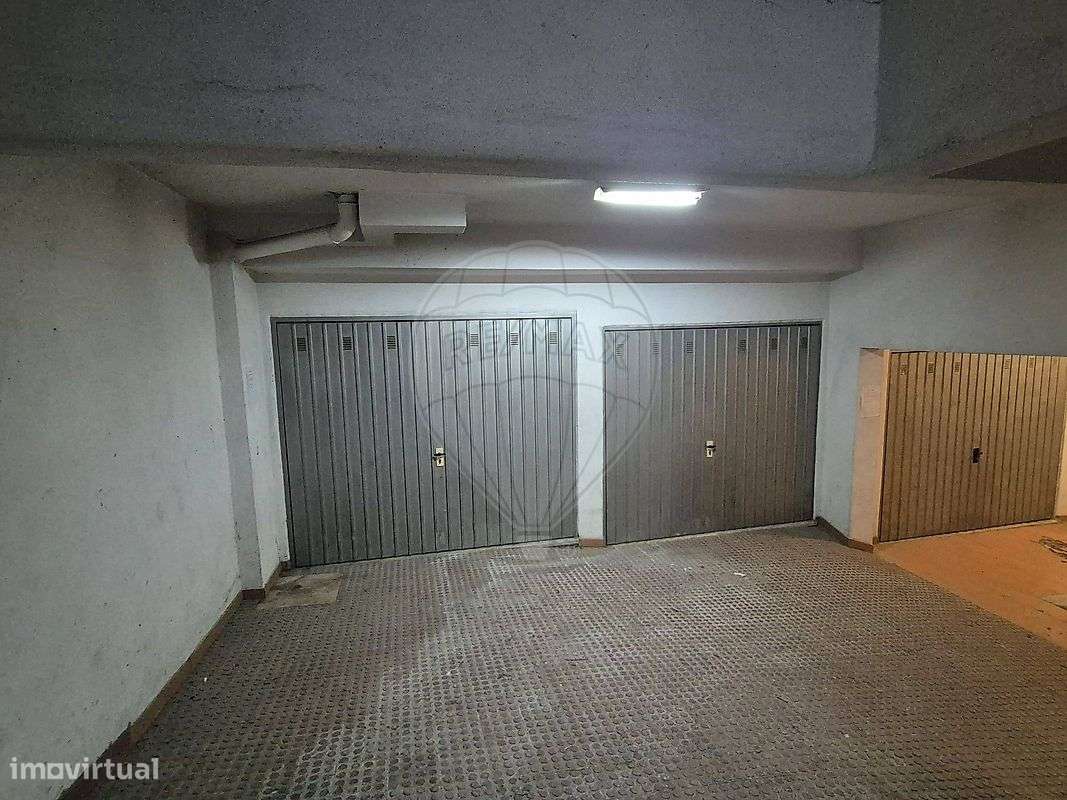 Garagem  para venda - Grande imagem: 2/4