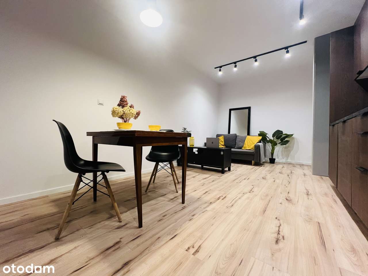 2 pokoje | tramwaj | zielona okolica-6