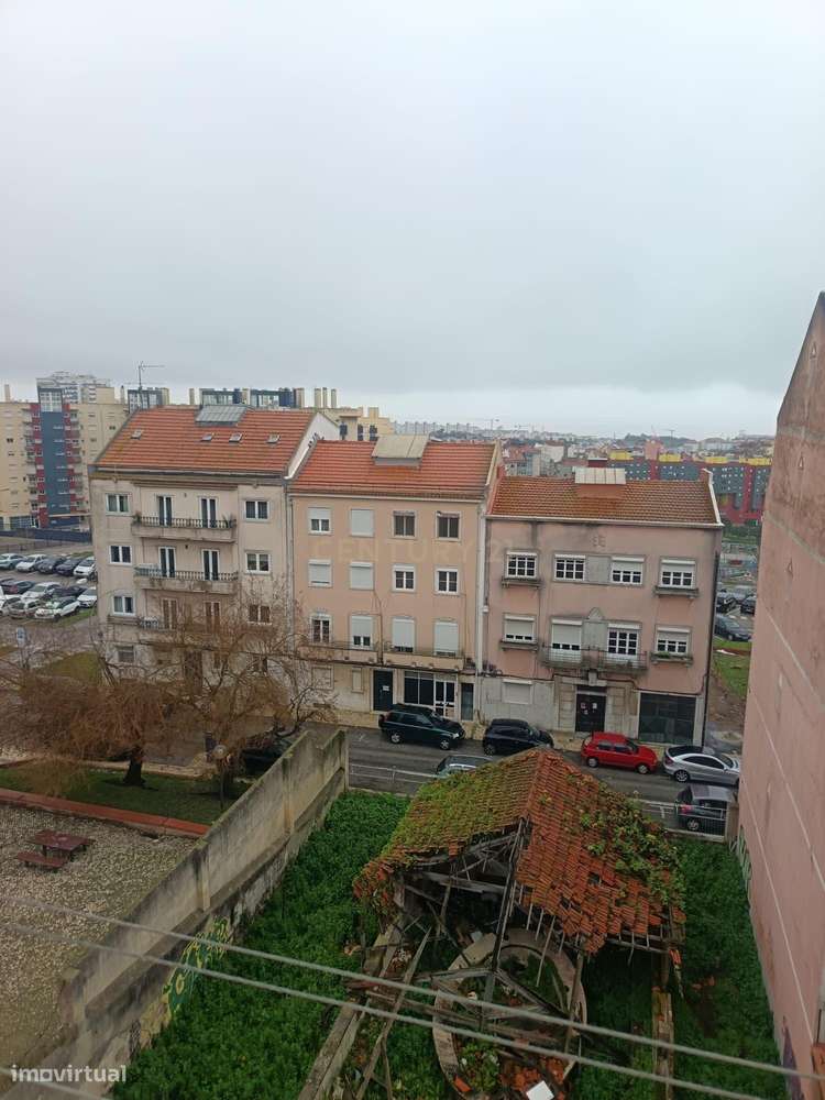Prédio para Recuperação na Penha de França, Lisboa-9