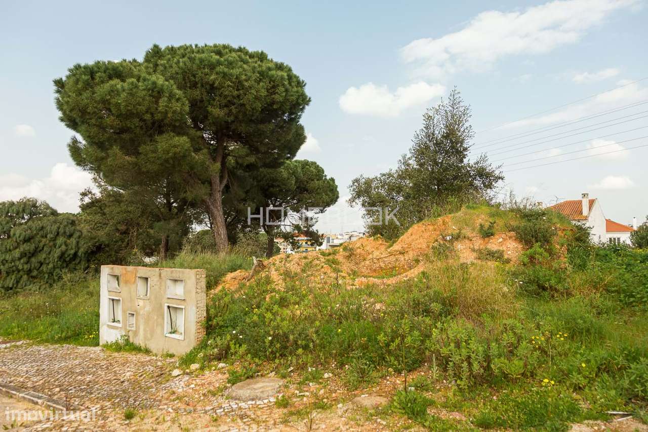 Terreno urbano na Quinta da Amizade - Grande imagem: 4/11