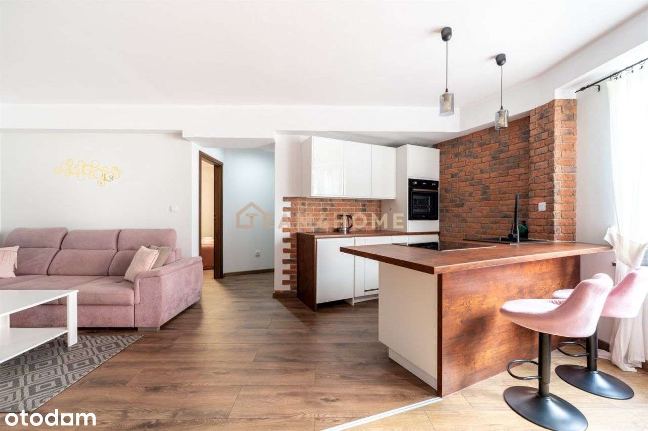 Przestronny apartament w sercu miasta - Pełny obrazek: 5/20