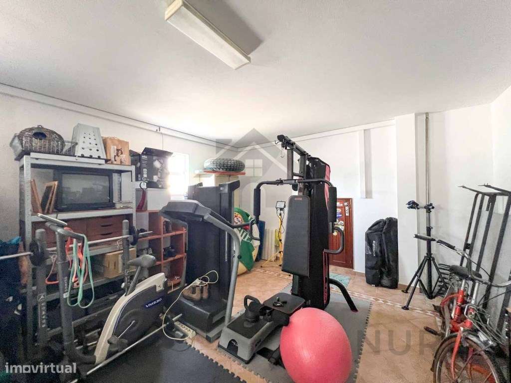 Moradia T3 com piscina para venda em Lagos-59