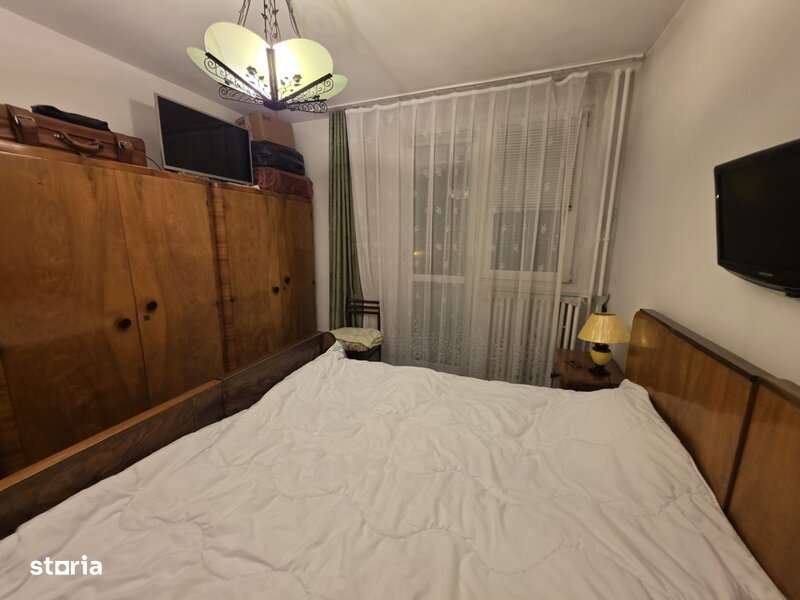 Titan Scoala 195 - Str Rotunda-2