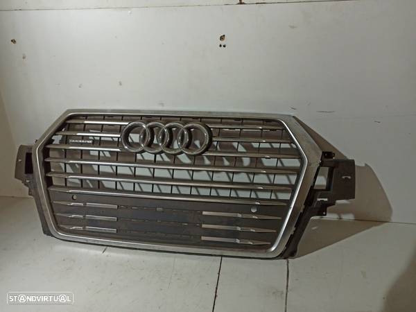 Grelha Da Frente Audi Q7 (4Mb, 4Mg) - 2