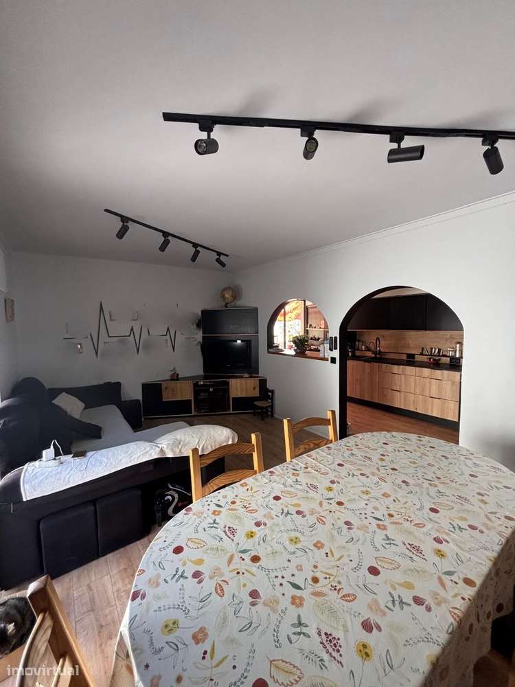 T3 RC Grande Terraço, Jardim, Fogão Lenha e Churrasqueira-18