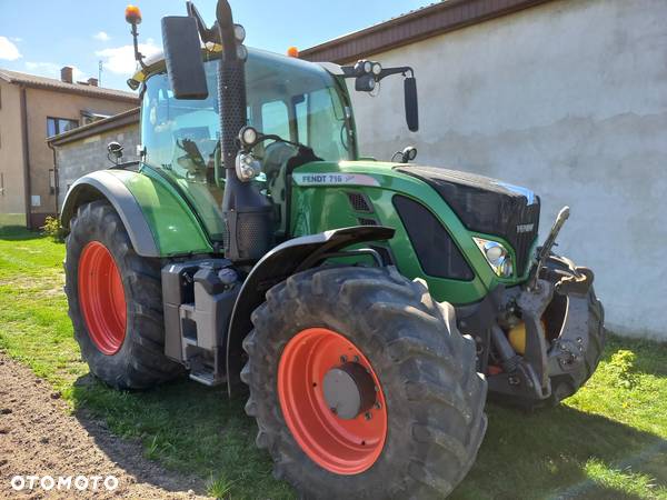 Fendt 716 Vario SCR Profi Plus - 2