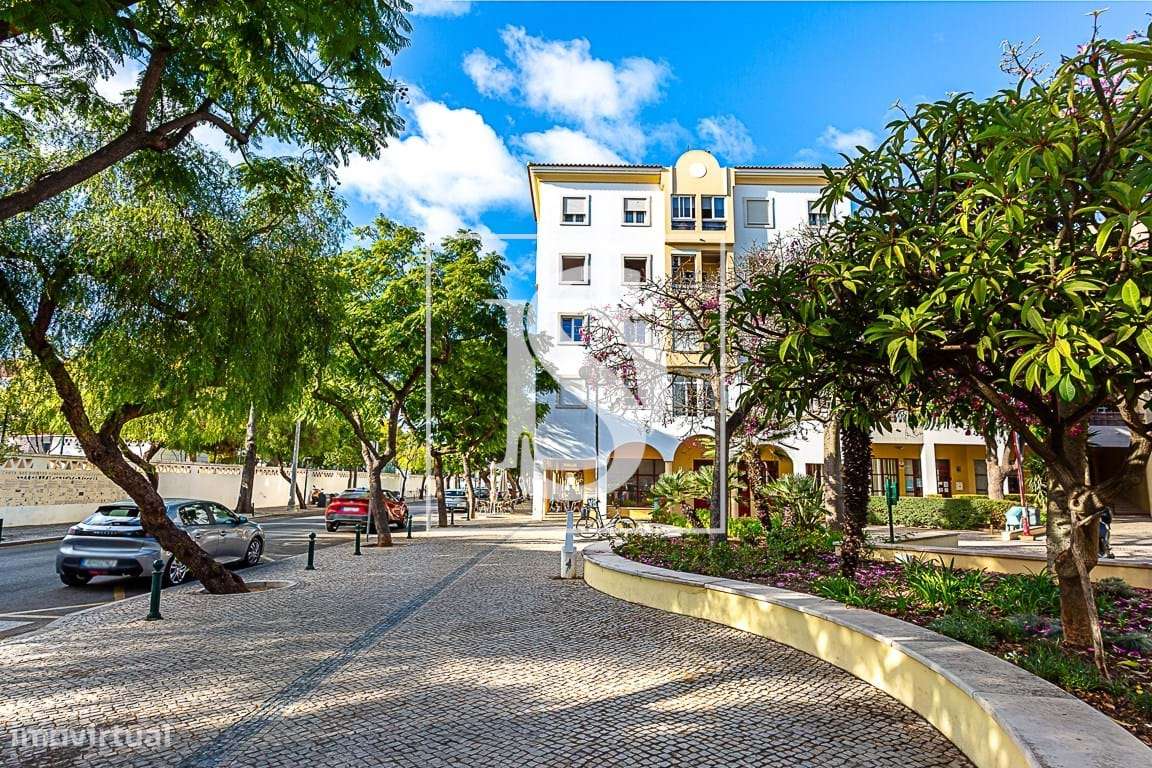 Garagem Box Centro Tavira-3