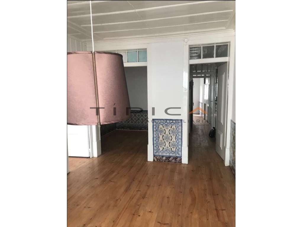 Prédio para reabilitação com projeto aprovado - Grande imagem: 2/8