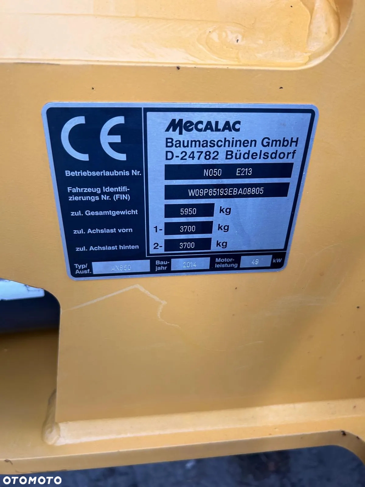 Mecalac AX850 - 17