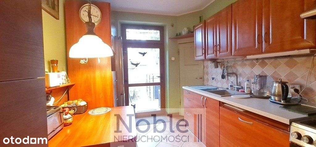 Bliźniak z potencjałem, duża działka, lokalizacja!-5