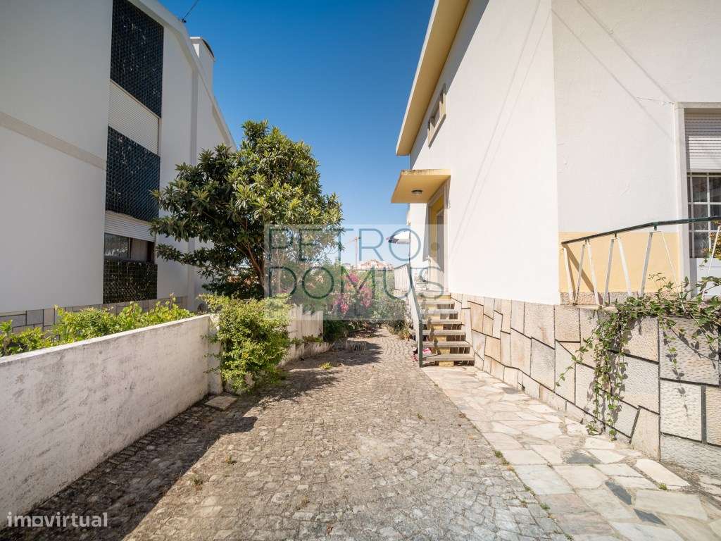 MORADIA T4 EXCLUSIVA COM VISTA DESLUMBRANTE SOBRE O RIO TEJO E A LE...-25