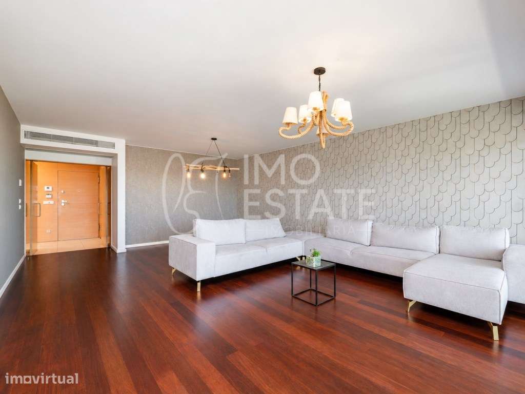 Apartamento T3 Condomínio Privado | Lisboa-0