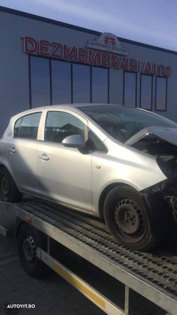 Dezmembram Opel Corsa D 1.3 D an fabr 2010 - 1