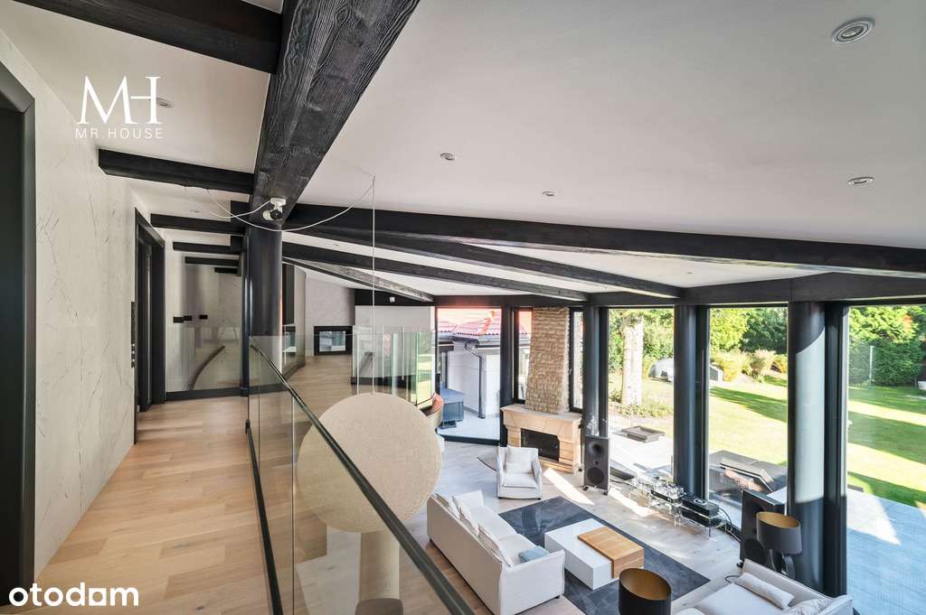 IMPONUJĄCY AZYL W MIEŚCIE | ŁÓDŹ JULIANÓW-13