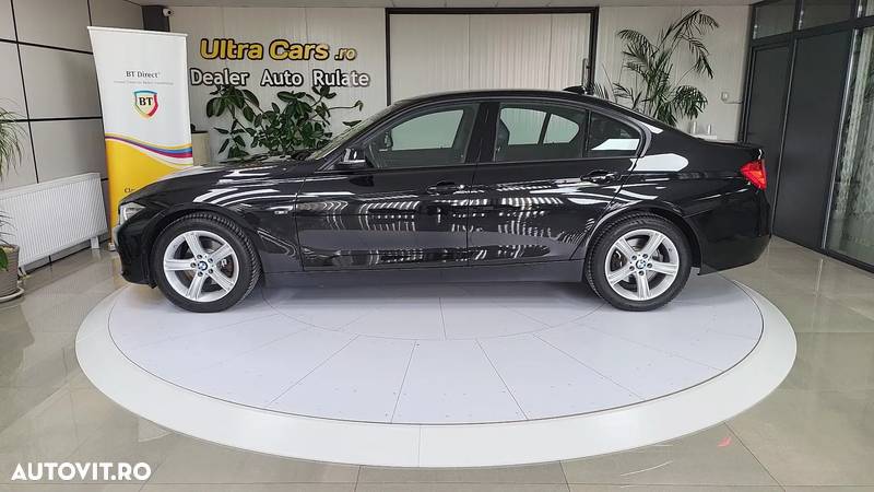 BMW Seria 3 316d Sport Line - 3